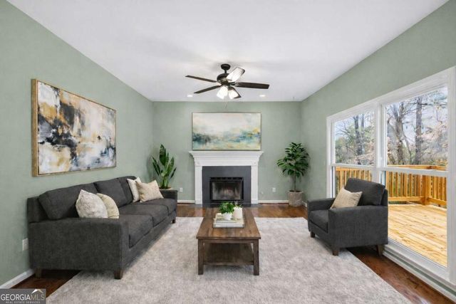 1514 Oglethorpe Drive, Suwanee, GA 30024