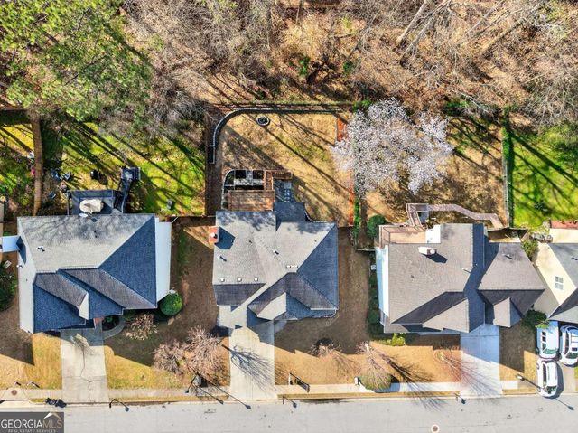 1514 Oglethorpe Drive, Suwanee, GA 30024