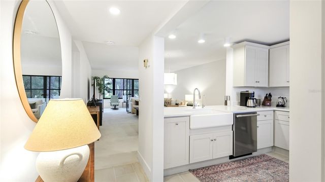 303 SPRINGDALE DRIVE 303, Bradenton, FL 34210