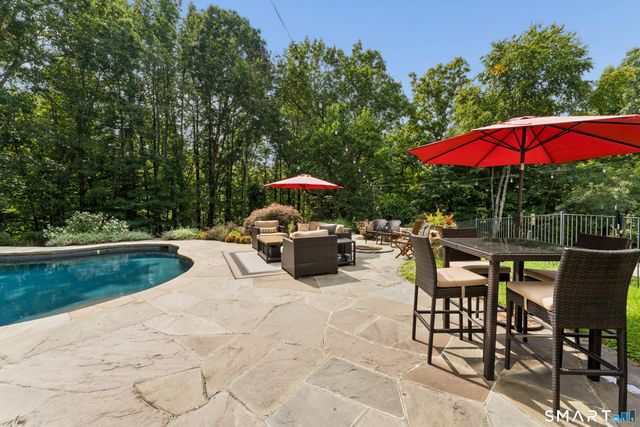 128 West King Street, Danbury, CT 06811