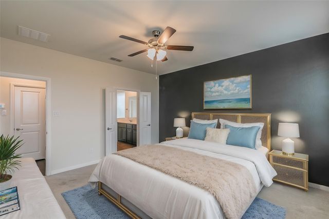 136 Wagon Mound, Waxahachie, TX 75167