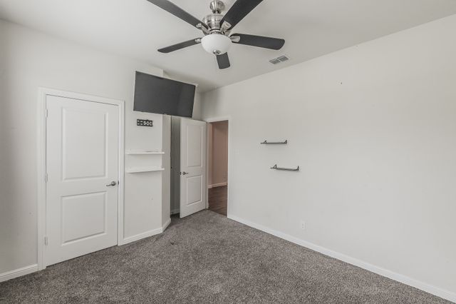 136 Wagon Mound, Waxahachie, TX 75167