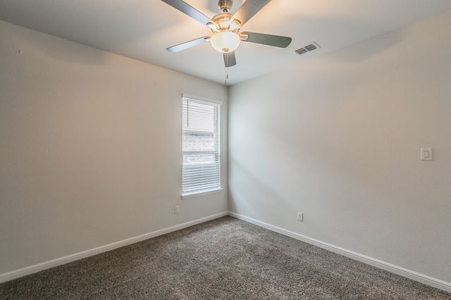 136 Wagon Mound, Waxahachie, TX 75167