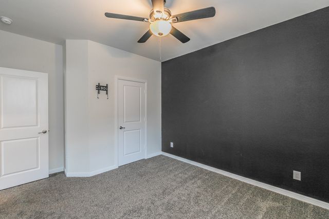 136 Wagon Mound, Waxahachie, TX 75167
