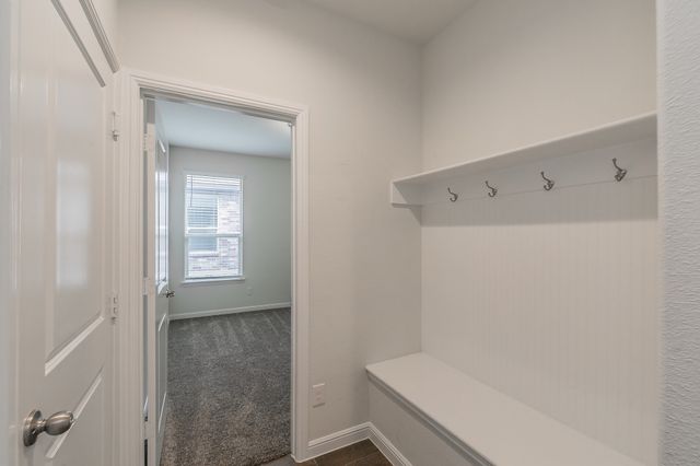 136 Wagon Mound, Waxahachie, TX 75167
