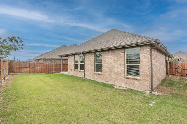 136 Wagon Mound, Waxahachie, TX 75167