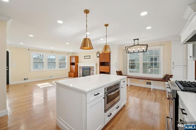 59 Oakwood Drive, Wayne, NJ 07470