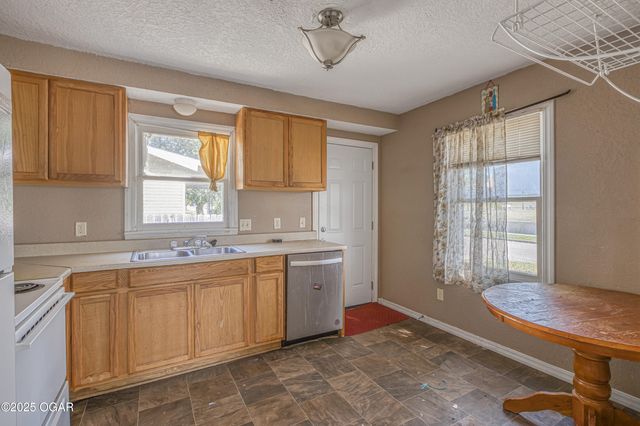 235 Comingo Avenue, Joplin, MO 64801