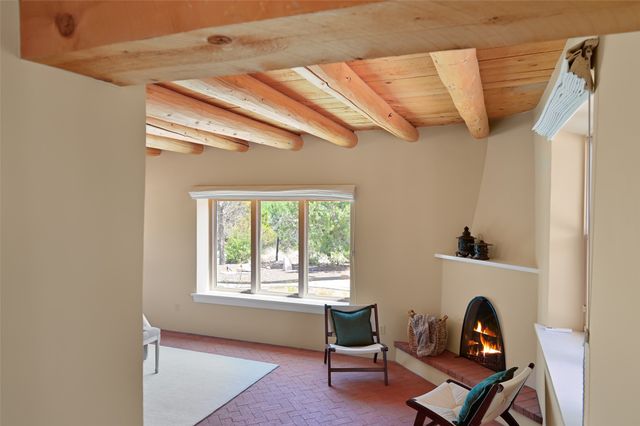 133 Sierra Azul, Santa Fe, NM 87507