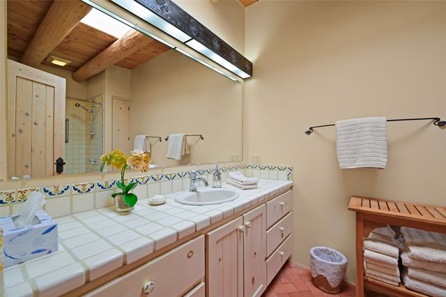 133 Sierra Azul, Santa Fe, NM 87507