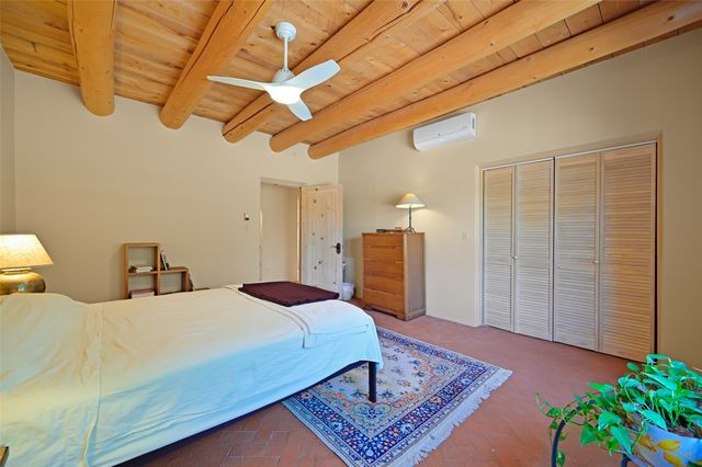 133 Sierra Azul, Santa Fe, NM 87507