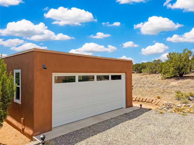 133 Sierra Azul, Santa Fe, NM 87507
