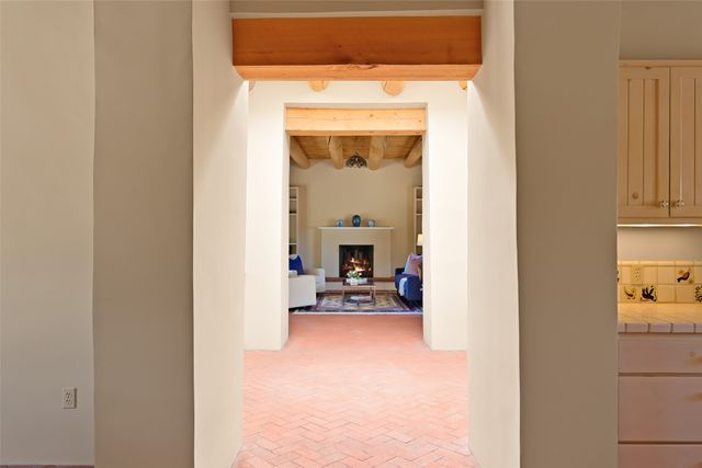 133 Sierra Azul, Santa Fe, NM 87507