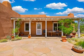 133 Sierra Azul, Santa Fe, NM 87507