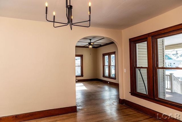 169 Park Street, Adrian, MI 49221