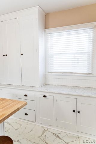 169 Park Street, Adrian, MI 49221