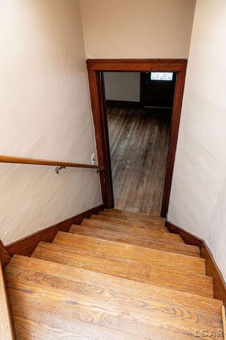 169 Park Street, Adrian, MI 49221