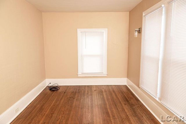 169 Park Street, Adrian, MI 49221