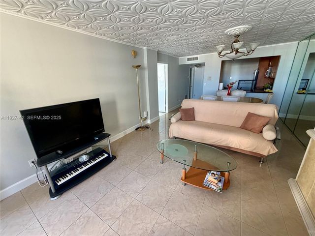 1849 S Ocean Drive 1405, Hallandale Beach, FL 33009