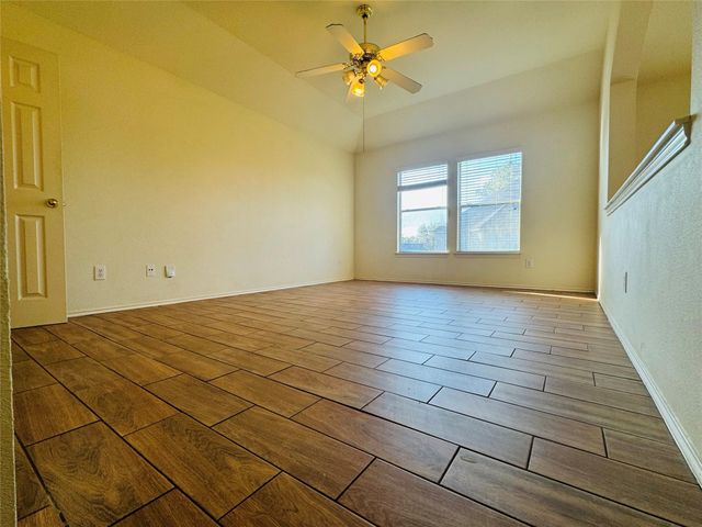 931 Sierra Springs Lane, Spring, TX 77373