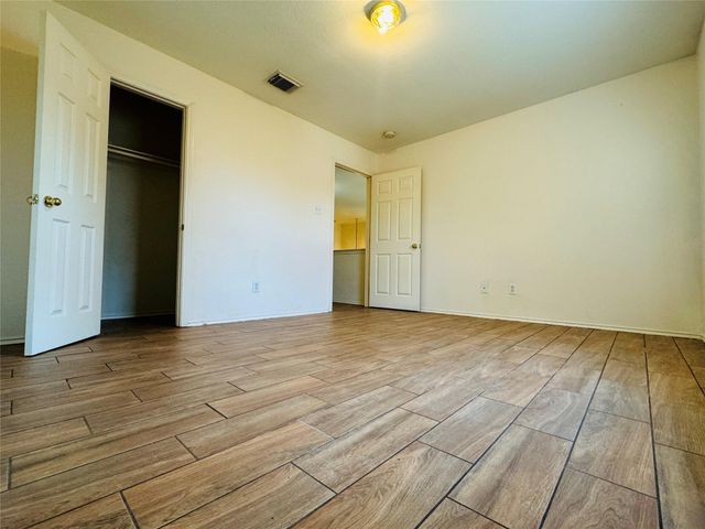 931 Sierra Springs Lane, Spring, TX 77373