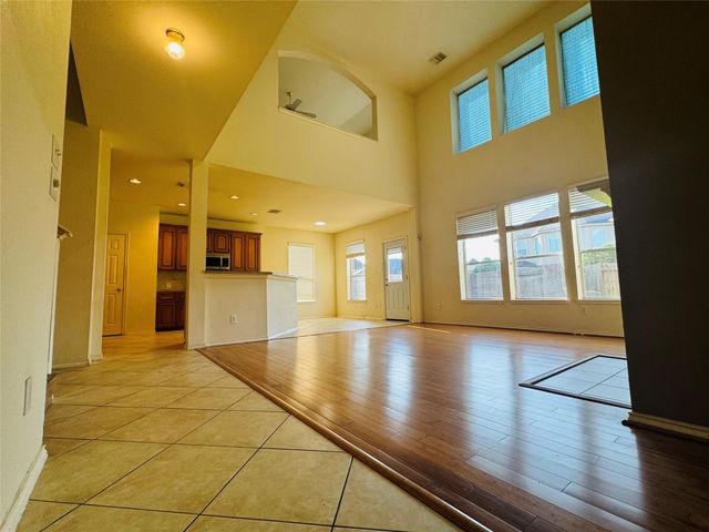 931 Sierra Springs Lane, Spring, TX 77373