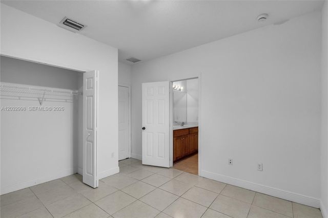 9925 NW 10th Street, Miami, FL 33172