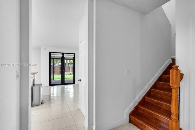 9925 NW 10th Street, Miami, FL 33172
