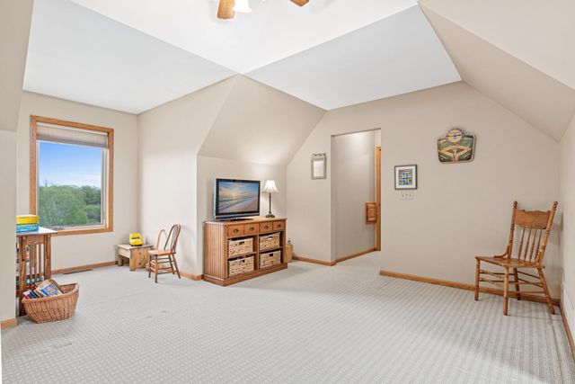546 Linden Lane, Lino Lakes, MN 55014