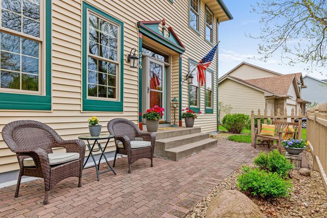 546 Linden Lane, Lino Lakes, MN 55014