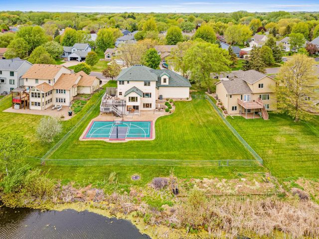546 Linden Lane, Lino Lakes, MN 55014