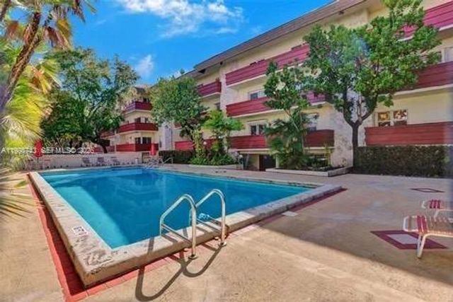 1205 Mariposa Ave 219, Coral Gables, FL 33146