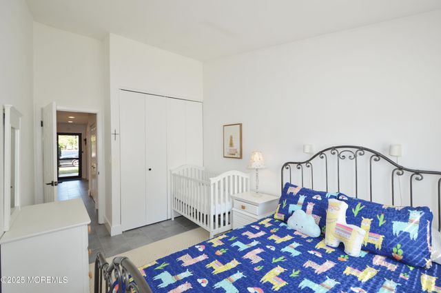 11 Fern Court, Tinton Falls, NJ 07724