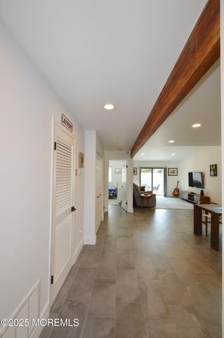 11 Fern Court, Tinton Falls, NJ 07724