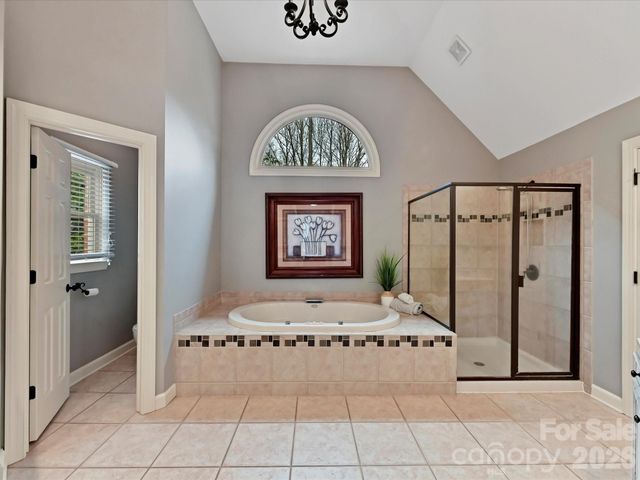 626 Hampshire Hill Road, Matthews, NC 28105