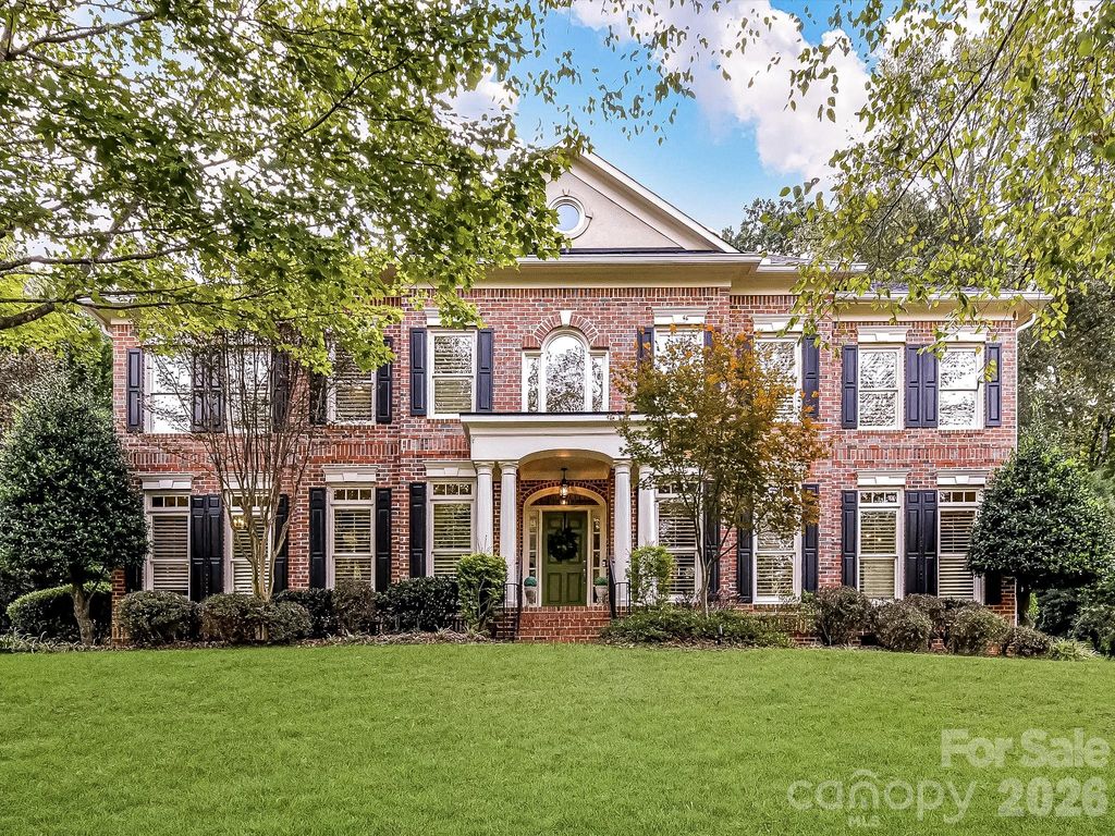 626 Hampshire Hill Road, Matthews, NC 28105