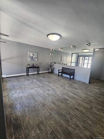 47 Alta Avenue 4D, Yonkers, NY 10705