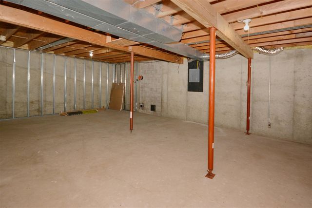 48463 Orchard Drive, Mattawan, MI 49071