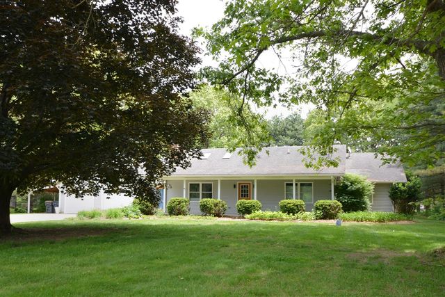 48463 Orchard Drive, Mattawan, MI 49071