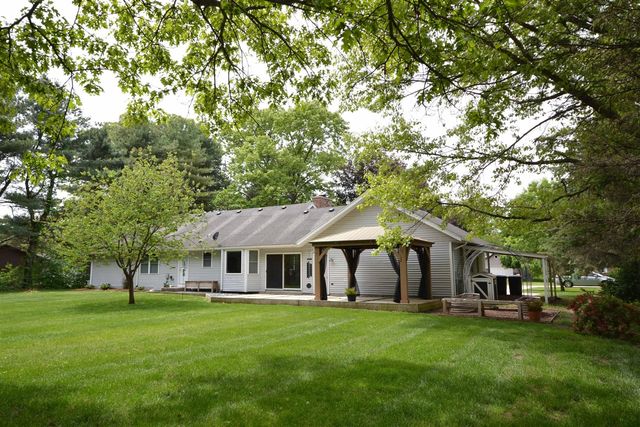 48463 Orchard Drive, Mattawan, MI 49071