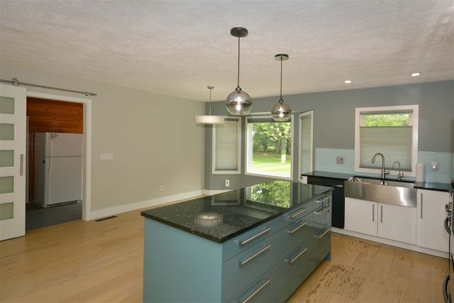 48463 Orchard Drive, Mattawan, MI 49071