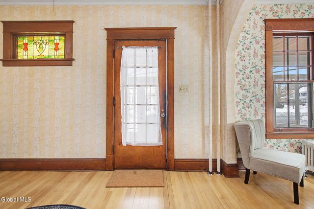 182 Whitehall Road, Albany, NY 12209