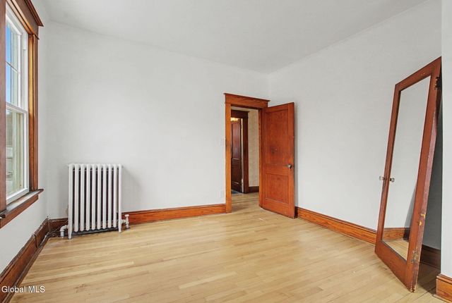 182 Whitehall Road, Albany, NY 12209