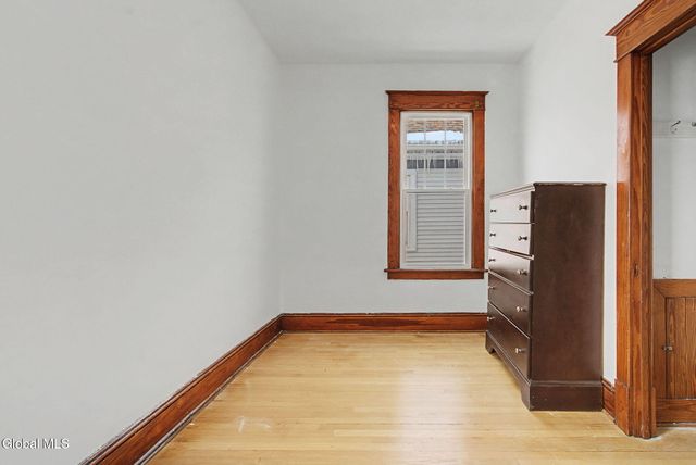 182 Whitehall Road, Albany, NY 12209