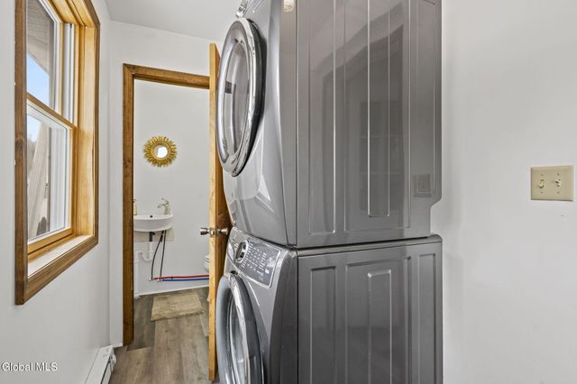 182 Whitehall Road, Albany, NY 12209