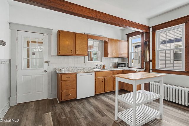 182 Whitehall Road, Albany, NY 12209