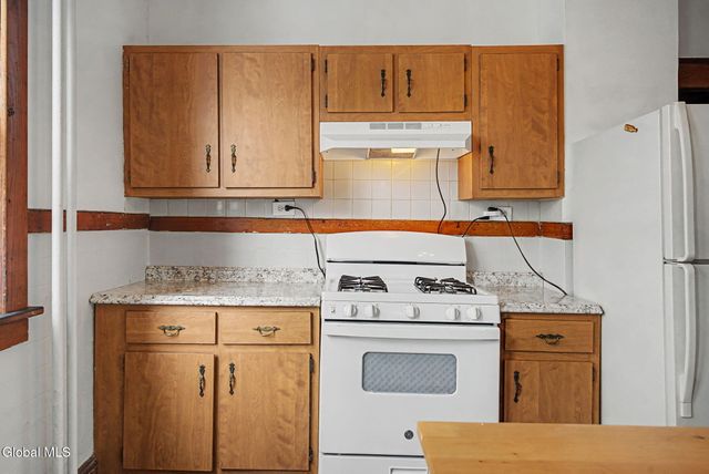 182 Whitehall Road, Albany, NY 12209