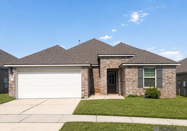 15509 Olive Grove Dr, Zachary, LA 70791