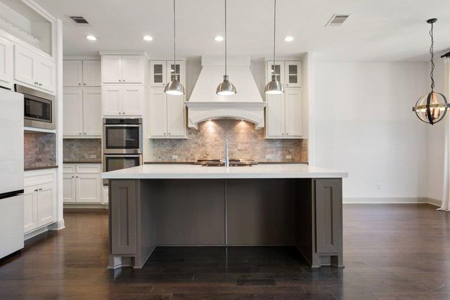 16724 Cory Cactus DR, Austin, TX 78738