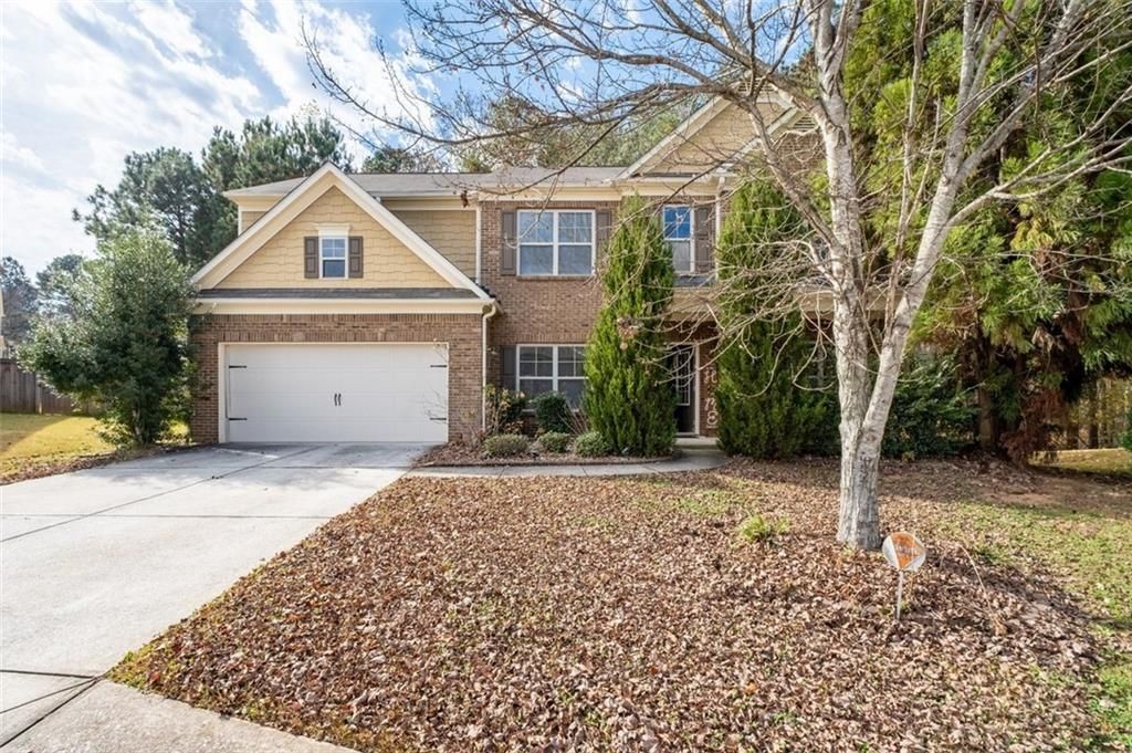 515 LAKESIDE View, Fairburn, GA 30213